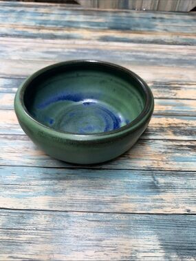 👑Vtg Babs Mellor hand thrown signed #1 2005, ceramic studio bowl